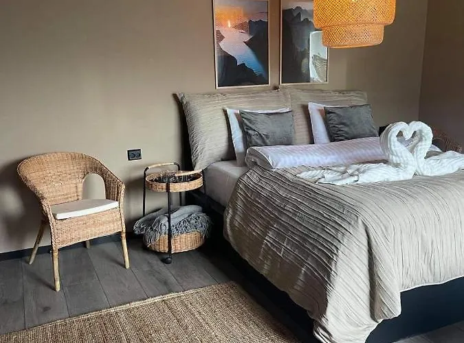 Segla Bed & Go * Fjordgard